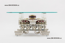 Exklusivní stůl s vůní benzínu by Štěpán MAREK - Rolls Royce